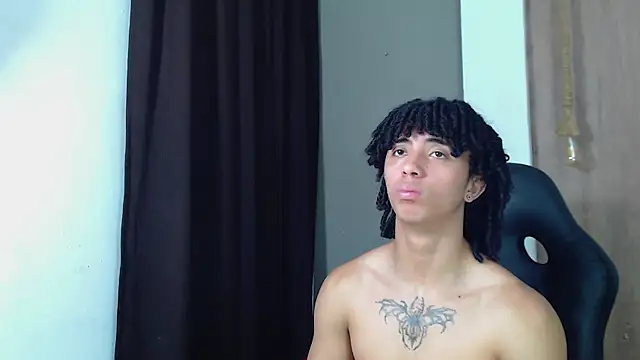 kim_curlyy profile