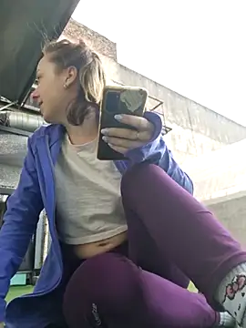 Public_Katrisha live