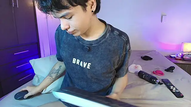 kittyheavy17 live