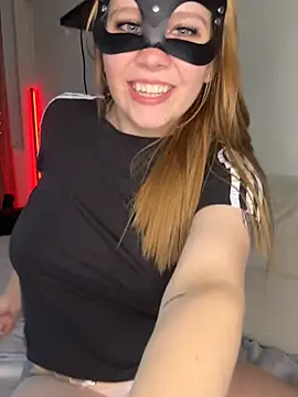 Mia_harmati live