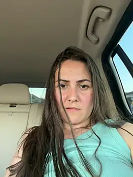 BrunetteNymph live