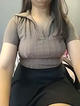 YourNickyy live