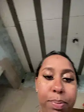 jhenannyy live