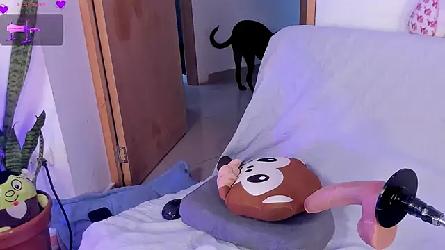 LilyRobertts live