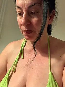 Lizzaa80 profile