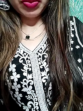 Noor_Darliing live