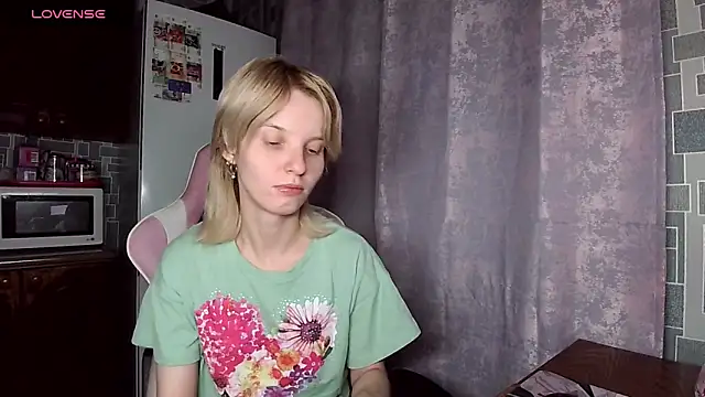 Madelaineses live
