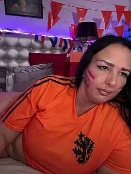 TiffanyRoxx live