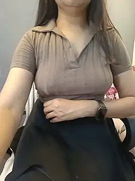 YourNickyy live