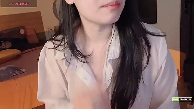 _Meowww_ live