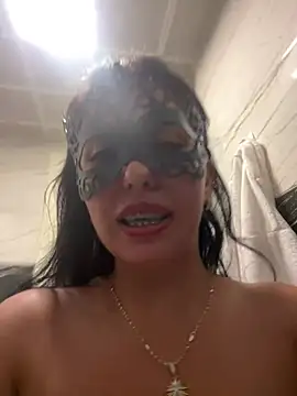 Meryy34 live