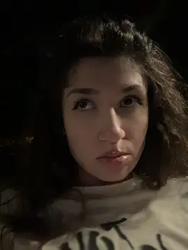 ScarletBloom_ live