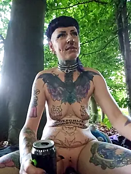 Purple_Coffin666 live