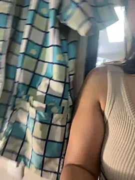 MIA_ROSSEEE live