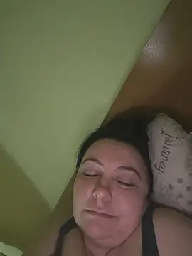 EmmaEmmy40 live