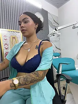 daniela-sexy live