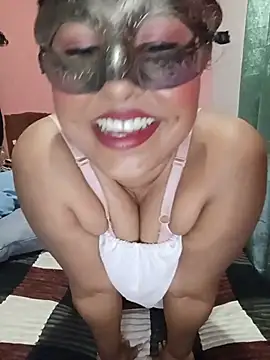 Maskedcurves live