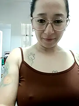 emilypoppy3 live