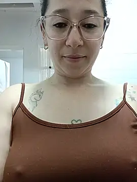emilypoppy3 live