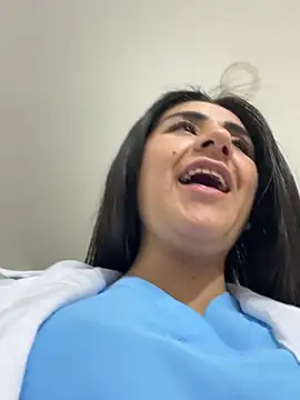 CAROLINE__07 live