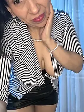 Mrsvictoriaaa live