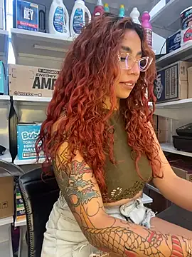 PrettyChloe_ live