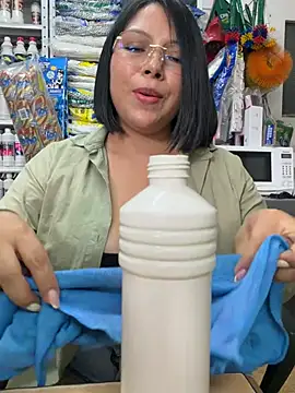 ISABELLA__LUNA live