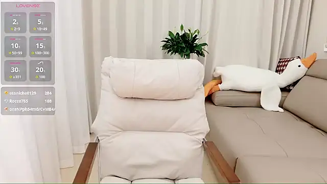 Cecilia001 live