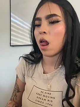 Sara_fernandez- live