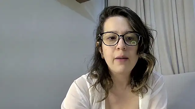 amooraaamoon live