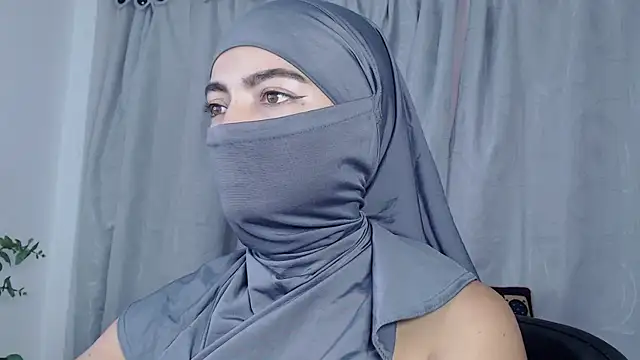 jade_nassar live