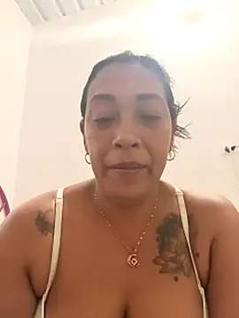 candelahot10 live