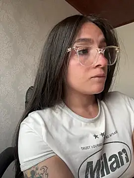 Alyha_cortes_ live