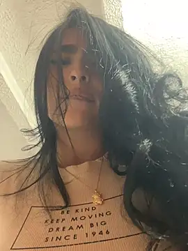Sara_fernandez- live