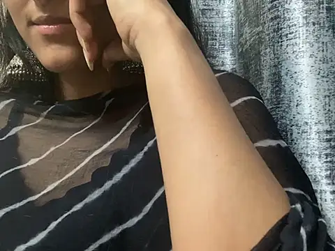 Aaisha_05 live