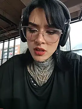 taaylor33 live