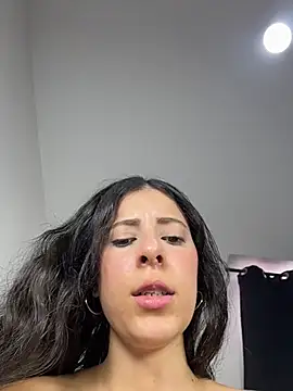 lovelygirlEva live