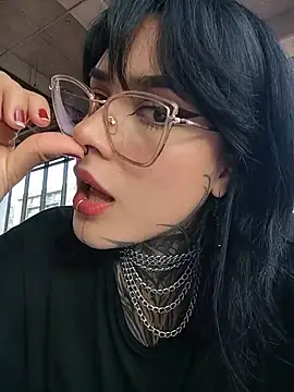 taaylor33 live
