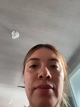valery_mora live