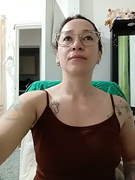 emilypoppy3 live