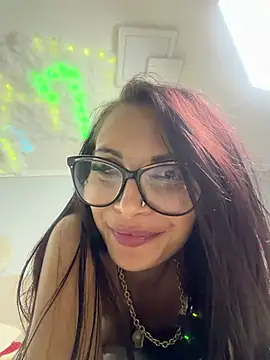 SweetSophieXOXO live