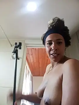 Ivon_C live