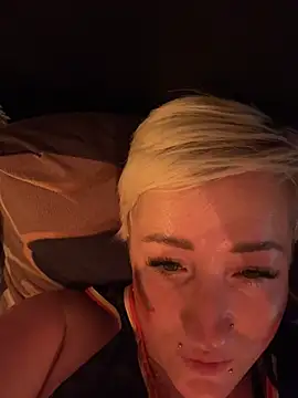 Bigboobiegirl90 profile