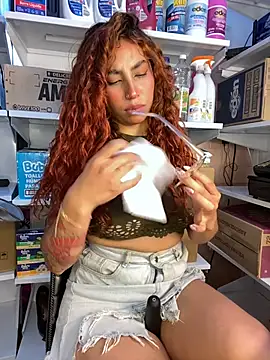 PrettyChloe_ live