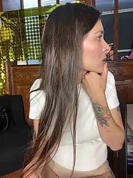 Aleska_Miami live