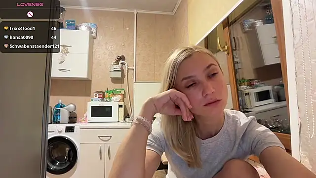 AngelJeni live