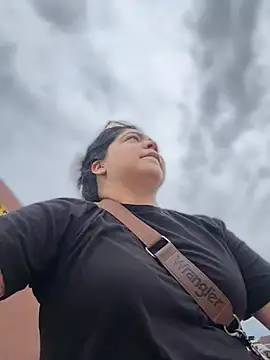kimmiakiss22 live