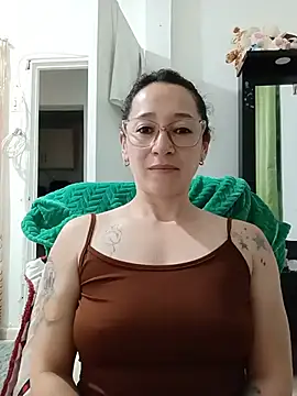 emilypoppy3 live