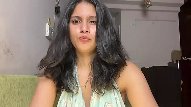 Naira_fit live