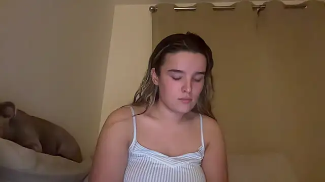 maisiesmithx live